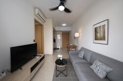 Commonwealth Towers (D3), Condominium #451788851
